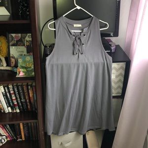 grey dress